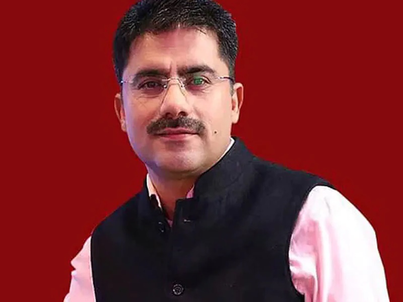 टीवी पत्रकार रोहित सरदाना का हार्ट अटैक से निधन