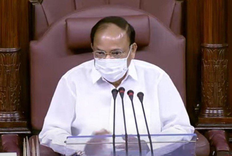 राज्‍यसभा में मेज पर खड़े हो फेंकी रूल बुक,माननीयों ने की मर्यादा तार-तार