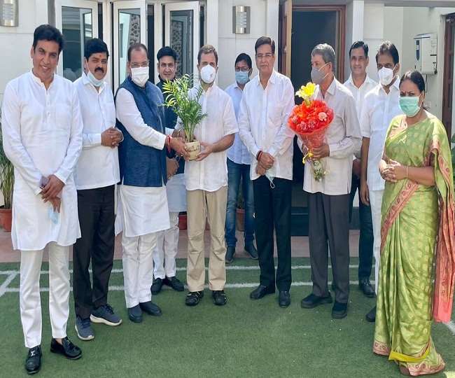 परिवहन मंत्री यशपाल आर्य कांग्रेस में शामिल