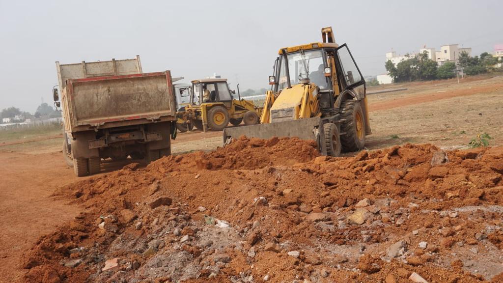 अवैध प्लाटिंग पर कुरूद क्षेत्र में की गई कार्रवाई, निगम