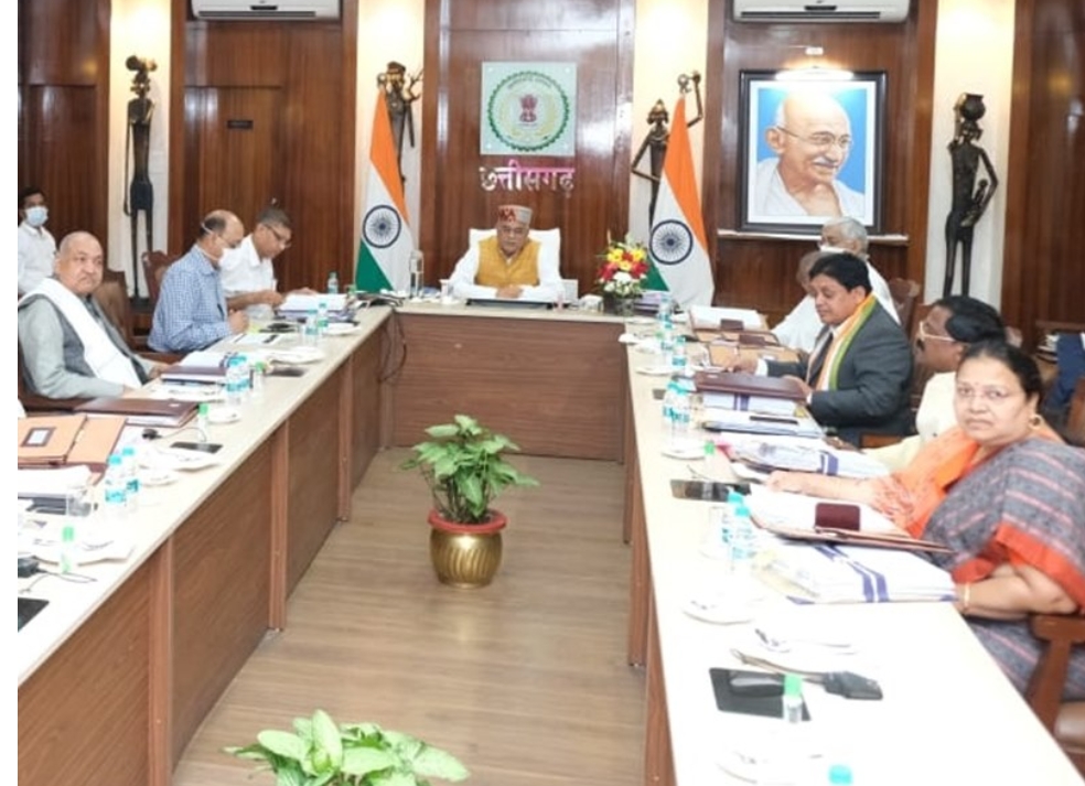 पेट्रोल-डीजल पर दो फीसद वैट कम करने की घोषणा,छत्तीसगढ़ सरकार