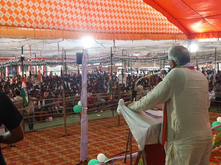 खैरागढ़ में चुनावी गर्मी  तीन किमी पर सीएम की सभा