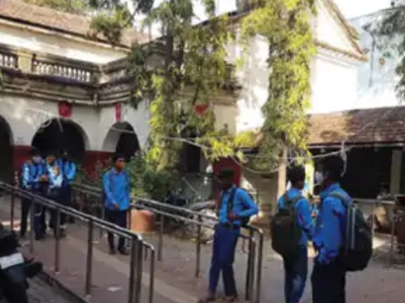 15 अप्रैल से स्कूल जाना अनिवार्य नहीं, शिक्षण संचालनालय के द्वारा आदेश जारी