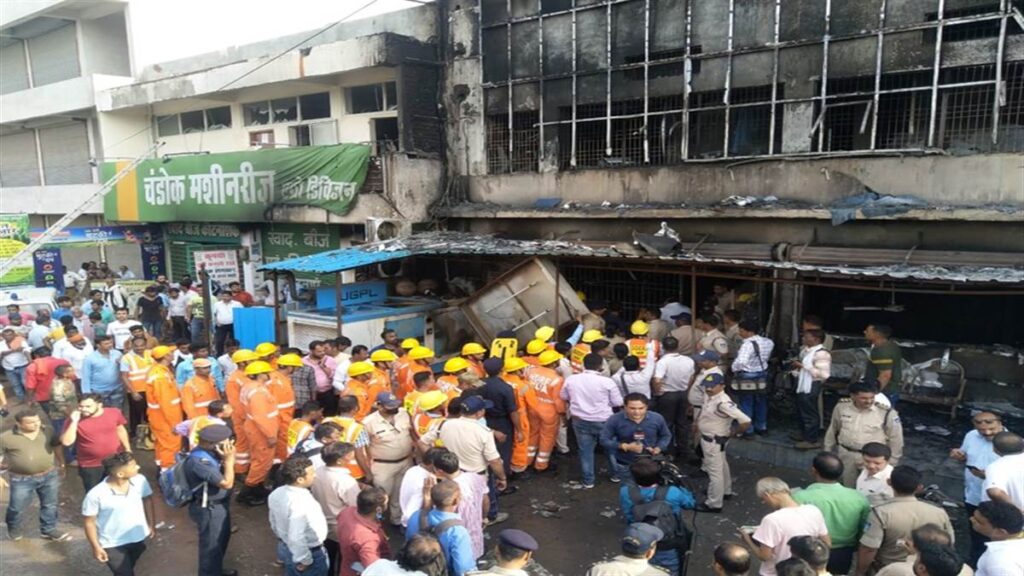 न्यू लाइफ मल्टी स्पेशलिटी अस्पताल में आग, आठ की मौत, सरकार ने की सहायता की घोषणा