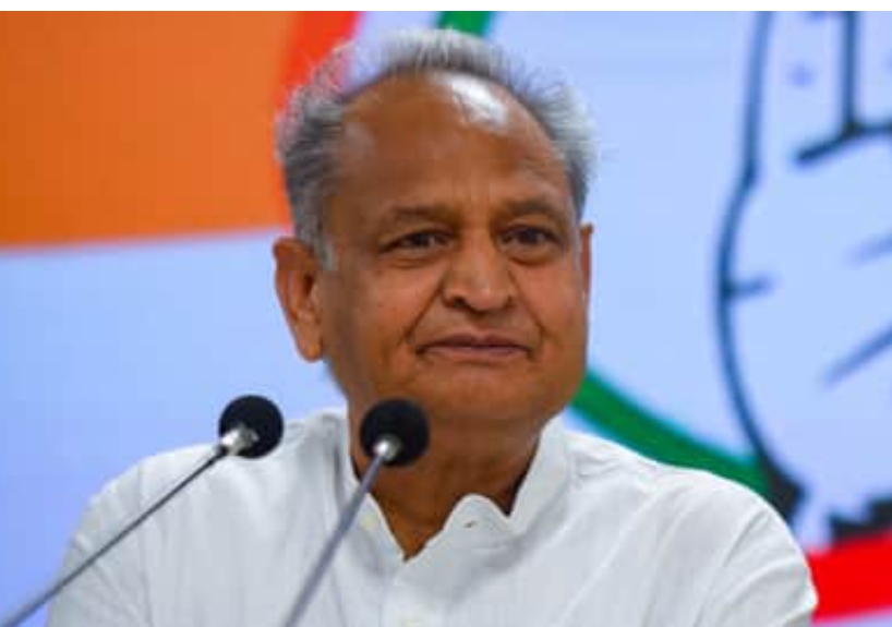 दलित अत्याचार पर घिरी राजस्थान सरकार, विधायक ने  दिया इस्तीफा