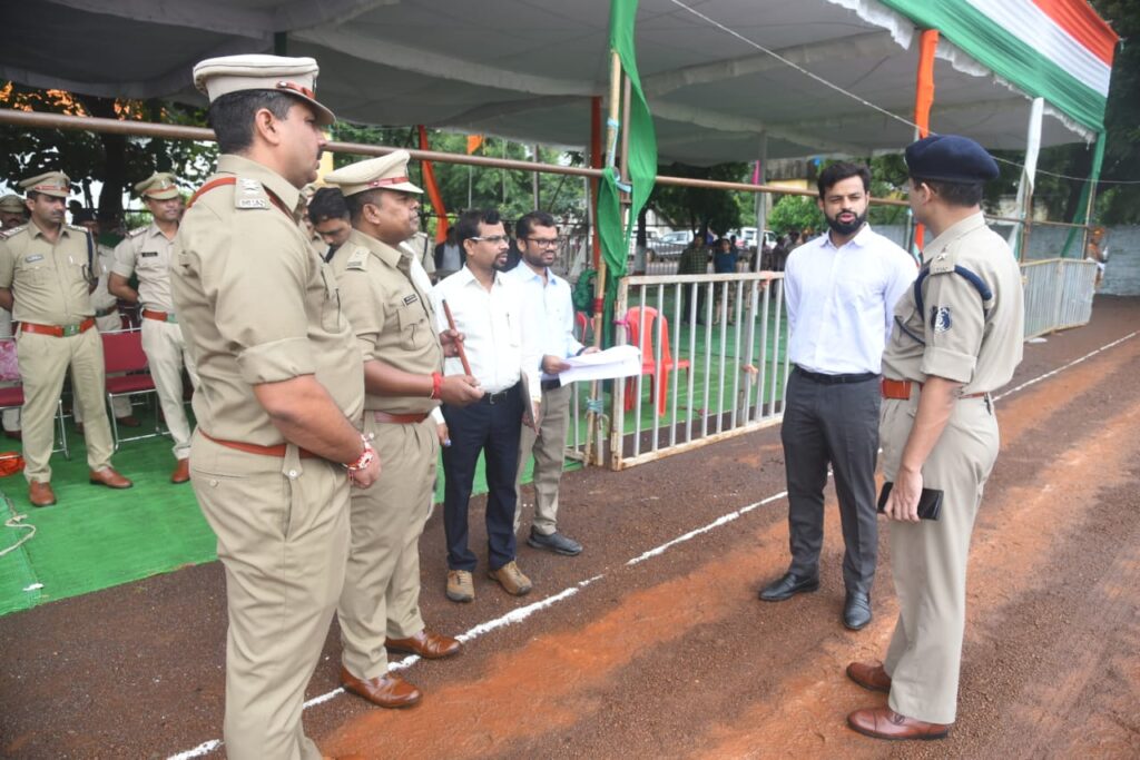 कलेक्टर पुष्पेंद्र कुमार मीणा एसपी डॉ अभिषेक पल्लव ने तैयारियों का लिया जायजा