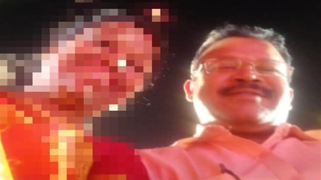 कार में ले जाकर हेडमास्टर करता था बच्चियों से छेड़खानी