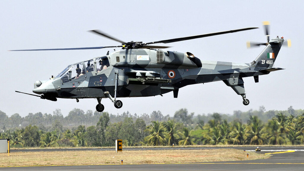 एयरफोर्स को मिलेंगे स्वदेशी LCH, बेजोड़ है फायर पावर