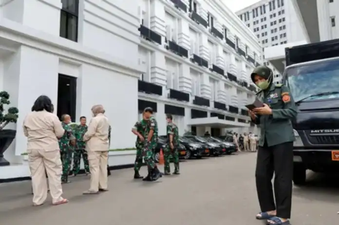 इंडोनेशिया में भूकंप,20 लोगों की मौत कई घायल