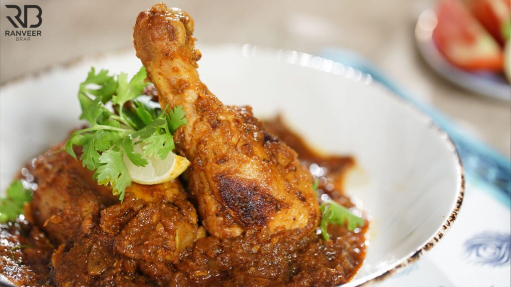 बाल दिवस पर  चिकन पार्टी, हेडमास्टर ने बच्चों को परोस दिया नॉन वेज, पालकों ने की शिकायत