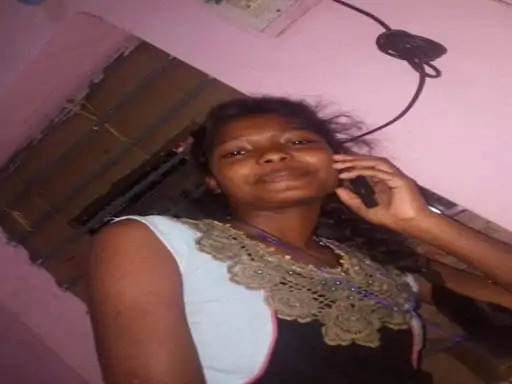 प्रेमी शहबाद खान ने युवती की पेचकस से गोदकर की हत्या