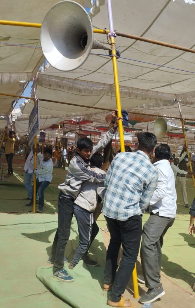 पंडित प्रदीप मिश्रा की शिवमहापुराण कथा के दौरान हादसे, सात महिलाएं घायल