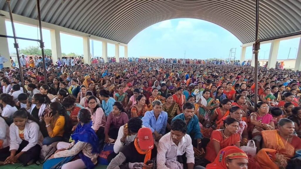 हड़ताली कर्मचारियों पर होगी कार्रवाई, वेतन काटने राज्य सरकार ने जारी किया आदेश