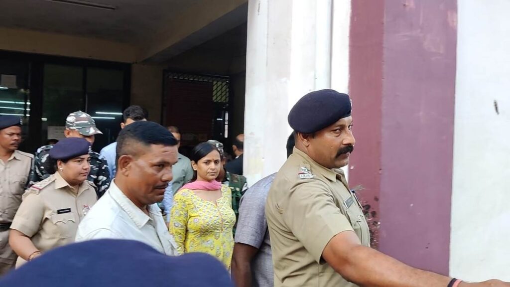 कलेक्टर रानू साहू कोयला घोटाले  में निलंबित, जमानत याचिका खारिज