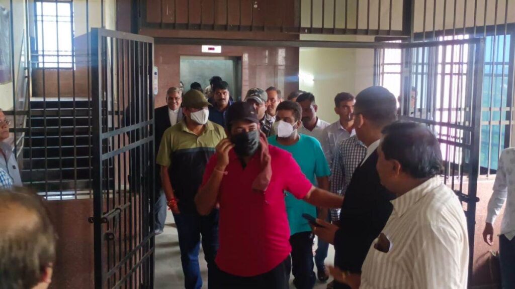 महादेव सट्टा एप मामले में ASI समेत चार आरोपित को 10 दिन की रिमांड पर जेल,  मुख्य संचालकों के खिलाफ गिरफ्तारी वारेंट जारी