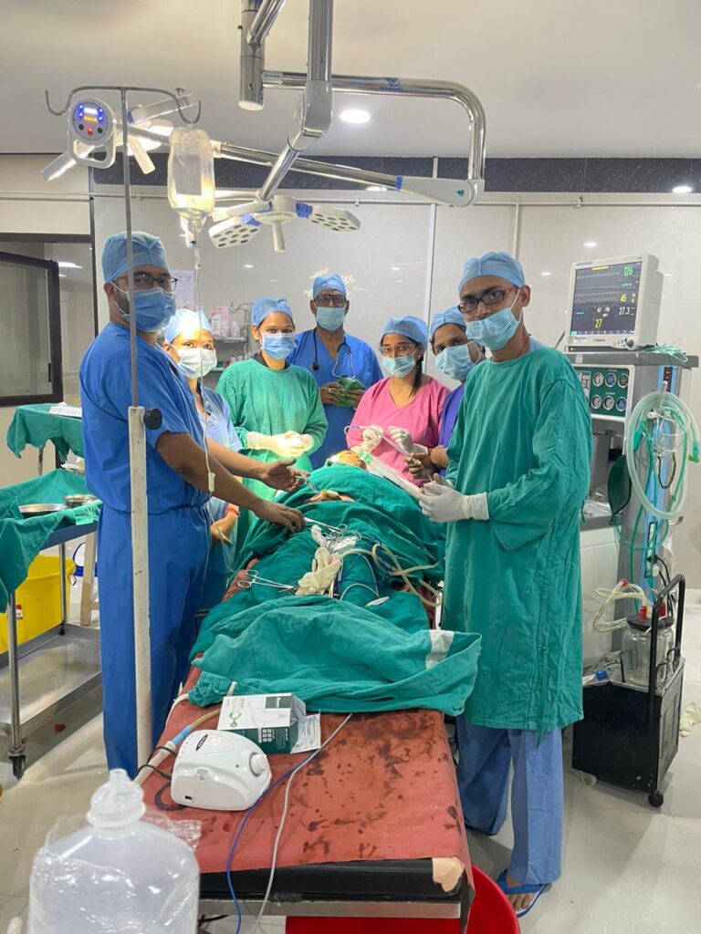 जिला अस्पताल में पहली बार टी.एम.जे. एनकाइलोसिस की हुई सफल सर्जरी