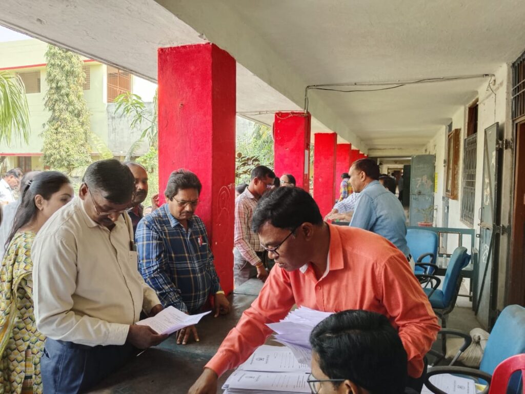हाई स्कूल व हायर सेकेण्डरी परीक्षा एक मार्च से प्रारंभ,गोपनीय सामग्री का वितरण 24 एवं 25 फरवरी को किया गया