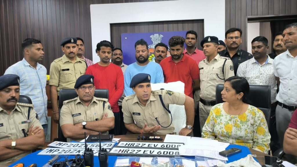 अंतर्राज्यीय नकबजन गिरोह दुर्ग पुलिस के हत्थे चढ़ें, 10 लाख रूपये की बरामद