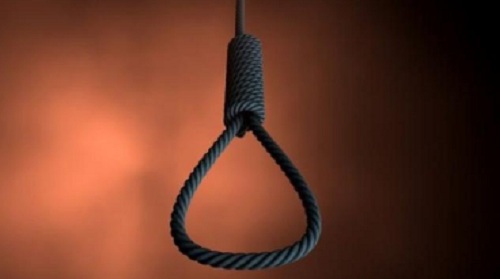पति-पत्नी में संबंध बनाने को लेकर हुआ विवाद, हत्या कर खुद लगाई फांसी