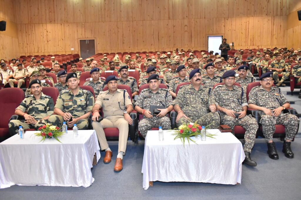चुनावी ड्यूटी में आए जवानों को दी गई जिले की भौगोलिक जानकारी