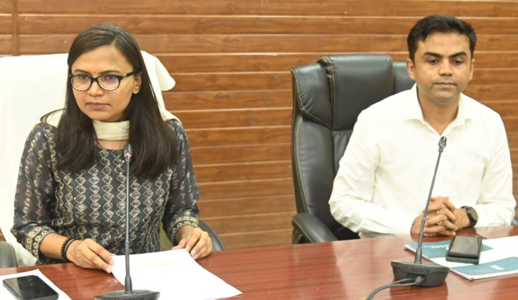 मतगणना के दौरान मोबाइल फोन, स्मार्ट वॉच अन्दर ले जाने की नहीं होगी अनुमति