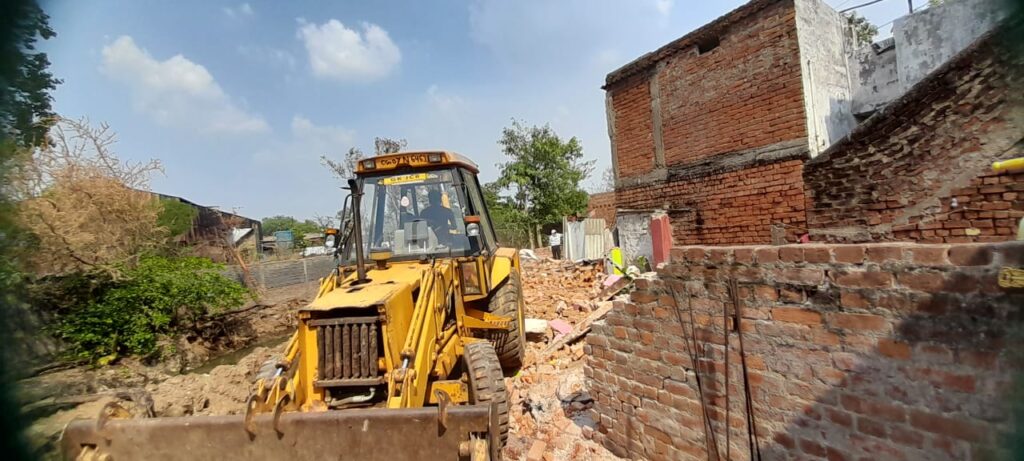 बढ़ते हुए अवैध प्लाटिंग को रोकने के लिए आयुक्त ने टीम गठित की,