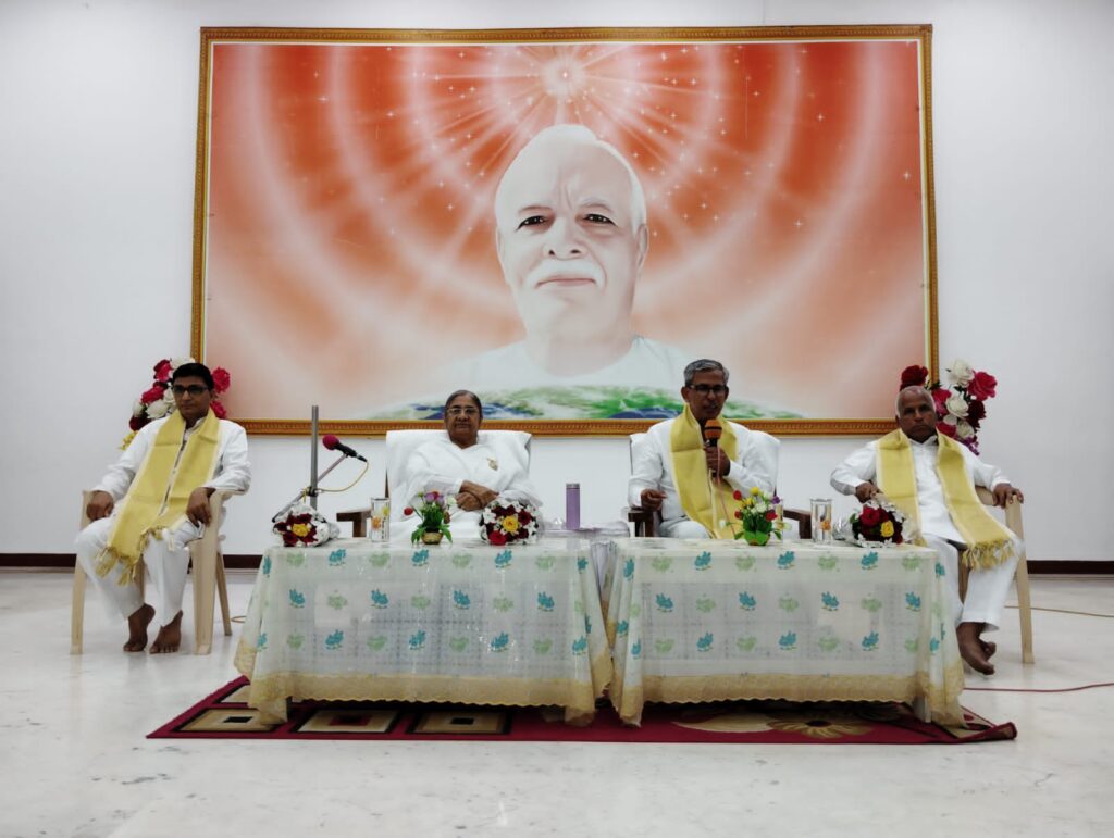 अमृत वेले (ब्रह्ममूहर्त) में शरीर में अमृत समान हार्मोन रिलीज होते है, जीवन में हेल्थ और वेल्थ दोनों की प्राप्ति होती है….