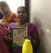 निगम भिलाई में निवासरत नागरिको को नया राशन कार्ड का वितरण शुरू,