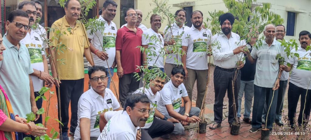 भिलाई निगम क्षेत्र में वन महोत्सव का आयोजन,