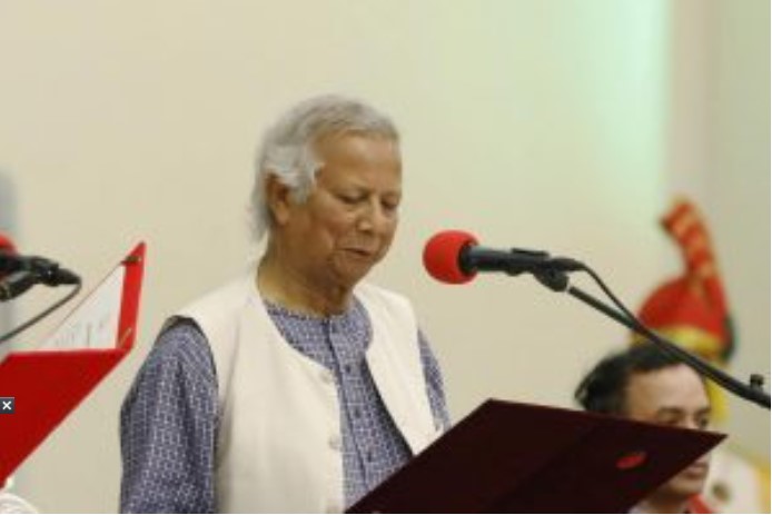 शेख हसीना हमारी प्रधानमंत्री, मुहम्मद यूनुस वापस जाओ, अमेरिका में लगे नारे