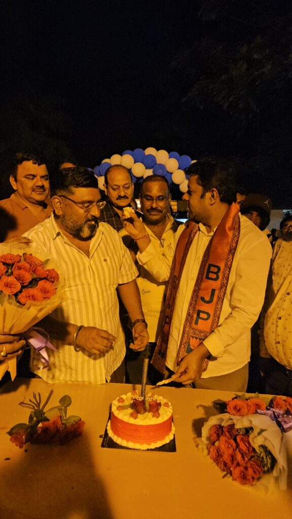 श्री राम जन्म उत्सव समिति युवा विंग अध्यक्ष एवं भाजपा युवा मोर्चा प्रदेश कार्य समिति सदस्य भाई मनीष पांडेय का जन्मदिन मनाया गया