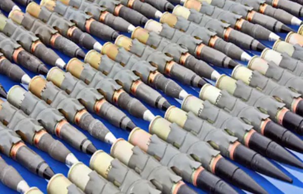 यहां सजता है भारत का ‘बम बाजार’, ग्रेनेड-गोले खरीदने जर्मनी, स्‍पेन और ब्राजील से आते हैं लोग