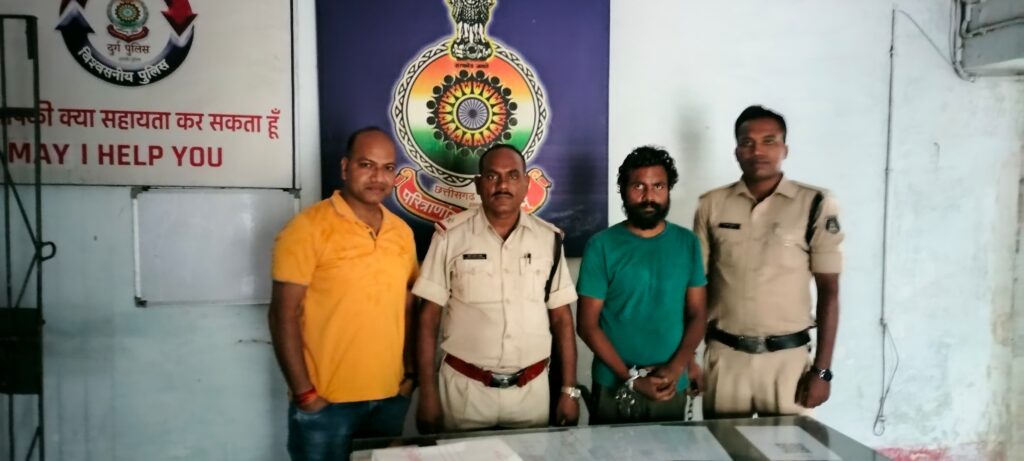 पीडब्लूडी विभाग में नौकरी लगाने हेतु कूटरचित दस्तावेज तैयार कर धोखाधड़ी करने वाला मुख्य आरोपी गिरफ्तार