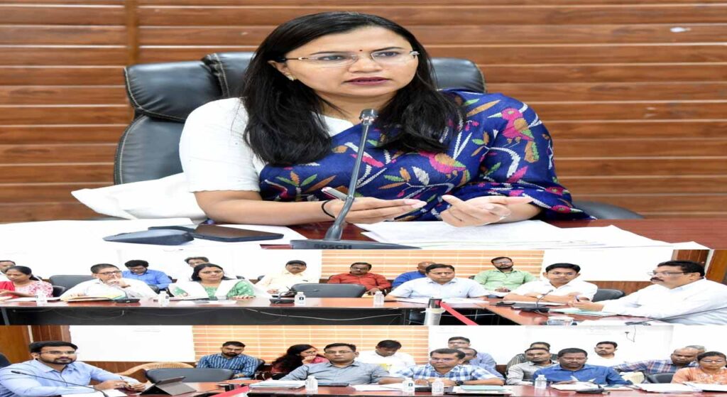 राज्य स्तरीय जुनियर रेडक्रॉस प्रशिक्षण सह सद्भावना शिविर हेतु सौंपे गये दायित्व का बेहतर निर्वहन करें अधिकारी – कलेक्टर सुश्री चौधरी