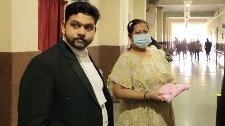 आय से अधिक संपत्ति मामले में गिरफ्तार आरोपी सौम्या चौरसिया को EOW ने कोर्ट में किया पेश