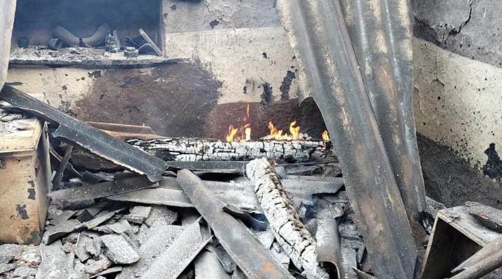 वनभूमि पर कब्जे को लेकर भील और बंजारा समाज में विवाद, आगजनी में 12 घर खाक