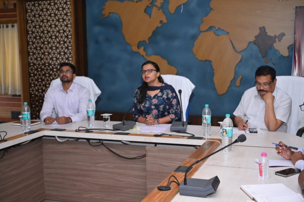 धान खरीदी पर प्रशासन की पैनी नजर: अवैध धान बिक्री पर अंकुश लगाने निगरानी समिति गठित, पहले दिन 22 क्विंटल अवैध धान जप्त