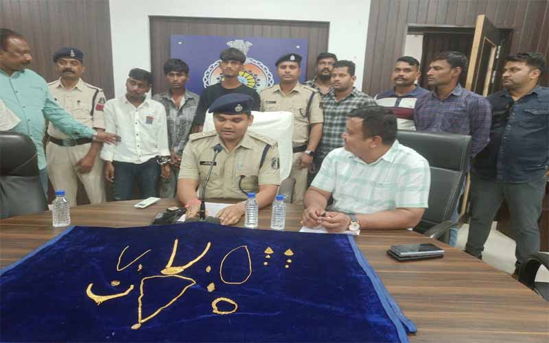 थाना खुर्सीपार क्षेत्रान्तर्गत घटित चोरी के मामले का खुलासा,3 आरोपी गिरफ्तार