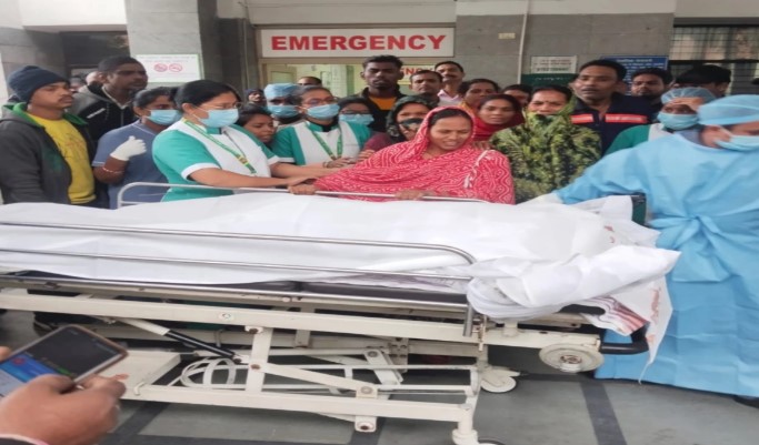 जिंदल प्लांट में गर्म राख में झुलसकर श्रमिक की मौत