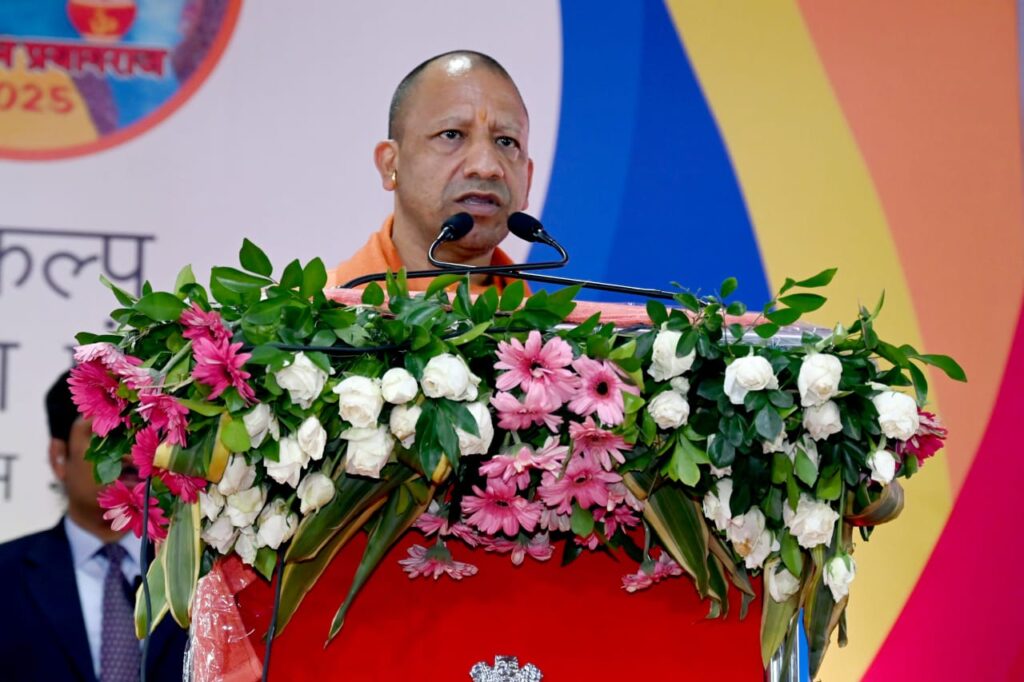 स्वच्छ, सुरक्षित और सुव्यवस्थित महाकुम्भ के लिए प्रधानमंत्री जी देंगे ₹7000 करोड़ से अधिक का उपहार: योगी आदित्यनाथ, मुख्यमंत्री