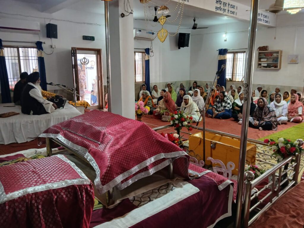सिख यूथ सेवा समिति ने मृत्युपरांत कार्यक्रम और लंगर की व्यवस्था की… सड़क हादसे में हुई थी युवती की मौत