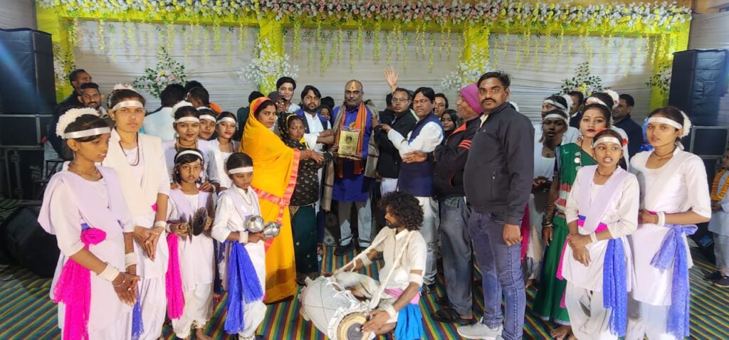 दुर्ग में आयोजित बाबा गुरु घासीदास जी की 268 वी जयंती कार्यक्रम में सम्मिलित हुए दुर्ग ग्रामीण विधायक ललित चंद्राकर