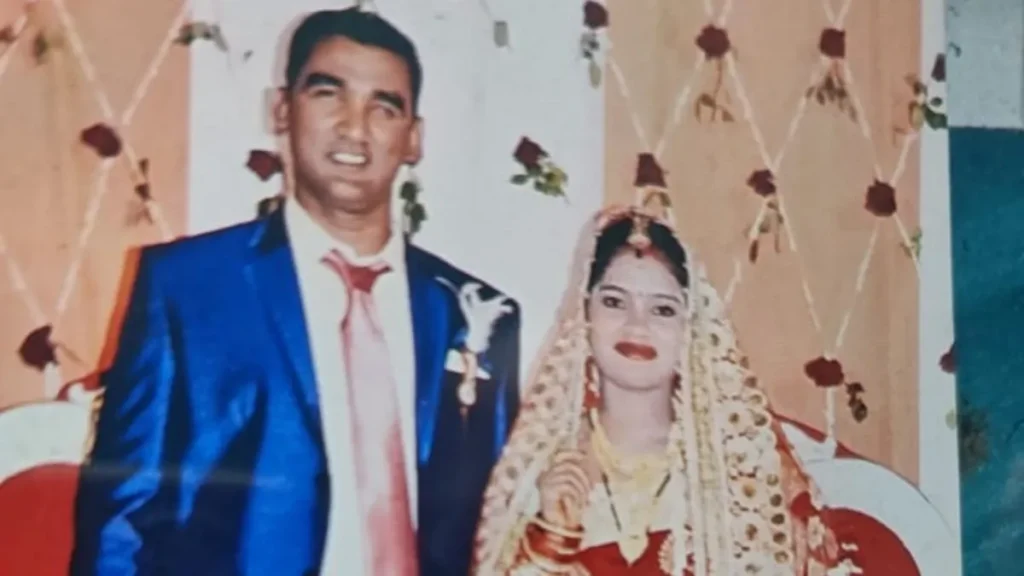 पिता ने बेटे और बहू पर पेट्रोल छिड़क कर लगाई आग, मामूली बात को लेकर हुआ था विवाद