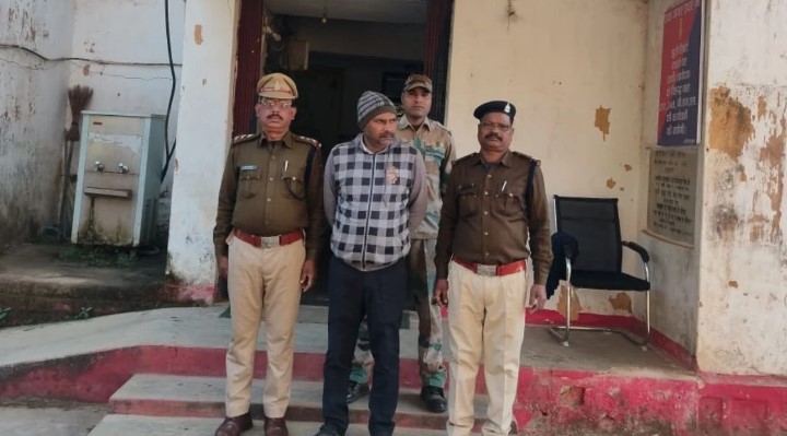 छत्तीसगढ़ के बगीचा में मंदिर के पुजारी से अभद्रता करने वाला कांग्रेस नेता नासिर अली गिरफ्तार