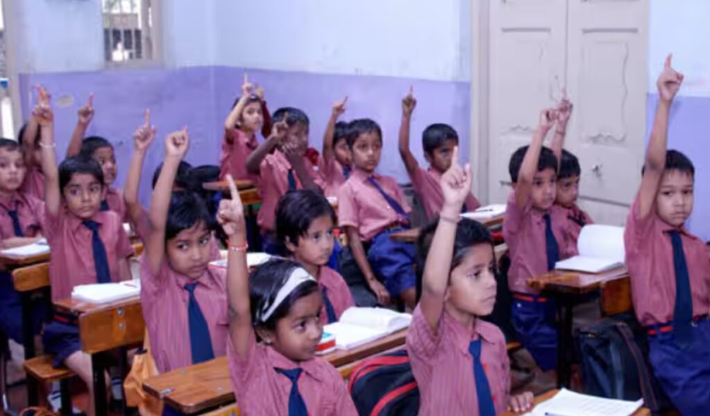 गरीब बच्चों को फ्री में मिलेगी शिक्षा, निजी स्कूल अपडेट करने लगे आरक्षित सीटों की जानकारी