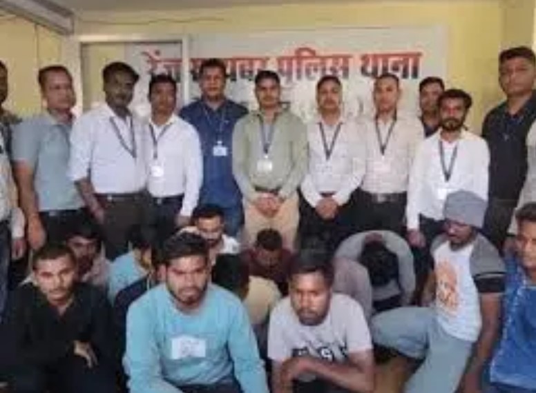 दुबई-श्रीलंका और नेपाल में चल रहा छत्तीसगढ़ का नंबर:ऑनलाइन ठगी करने वालों को बेचते थे फर्जी सिम,13 आरोपी गिरफ्तार