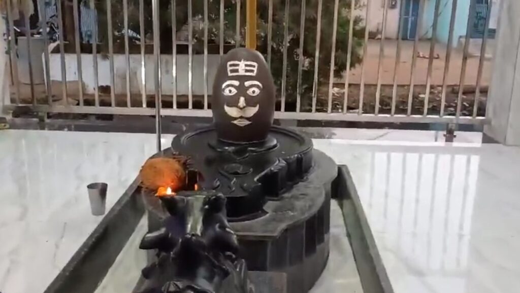 बाजार चौक भाटापारा कुरूद भिलाई में श्री नर्मदेश्वर महादेव की प्राण प्रतिष्ठा, दो दिवसीय भव्य आयोजन