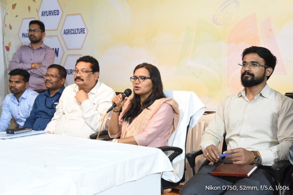 नगरीय निकाय निर्वाचन-2025  मतगणना 15 फरवरी को सुबह 9 बजे से, कलेक्टर ने लिया मतगणना स्थल पर तैयारी का जायजा