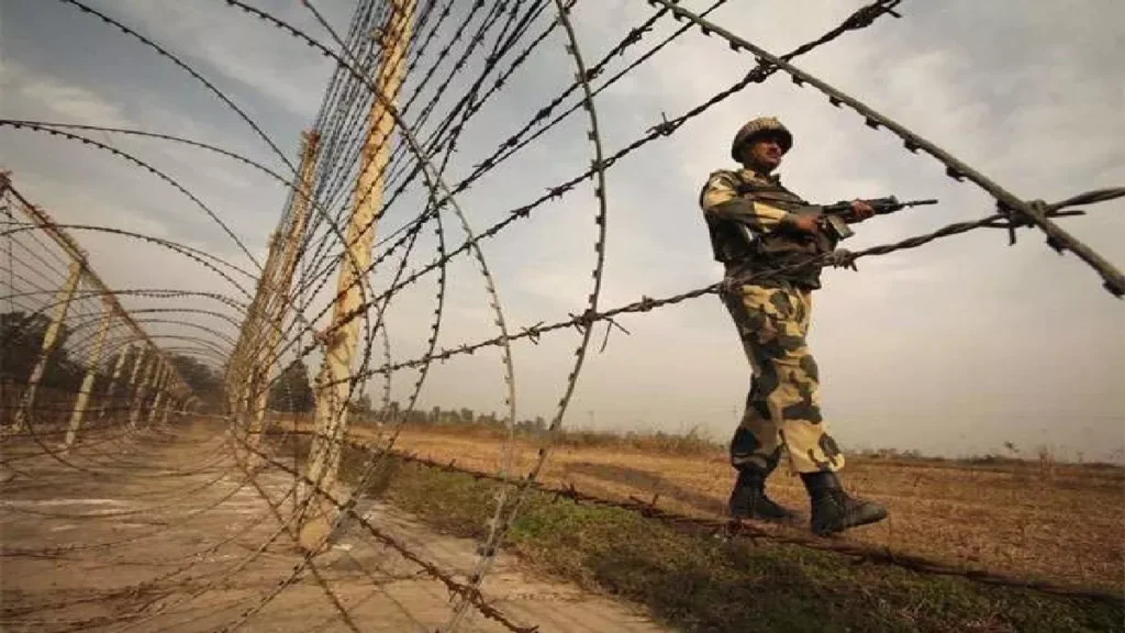 राजस्थान सीमा पर भारत और पाकिस्तान के बीच बढ़ी तनातनी, पाक के दो बंकर के जवाब में BSF ने तीन बनाए