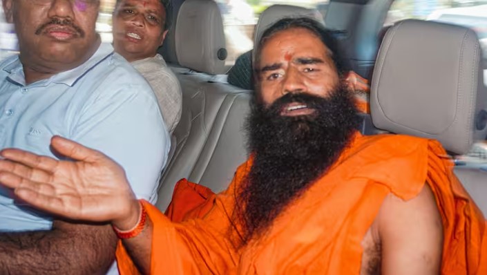 अब औरंगजेब विवाद में बाबा रामदेव की एंट्री, योग गुरू ने क्रूर शासक बताते हुए सुना दी खरी-खरी